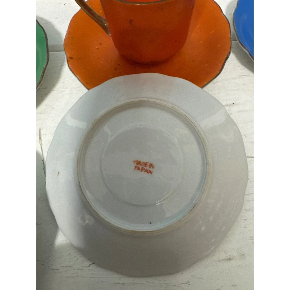 Vtg Gold‎ Castle Demi Tasse (3) Cups and (8) Saucers Set Colorful Made in Japan